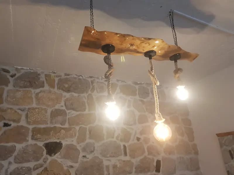 أعمال الكهربا