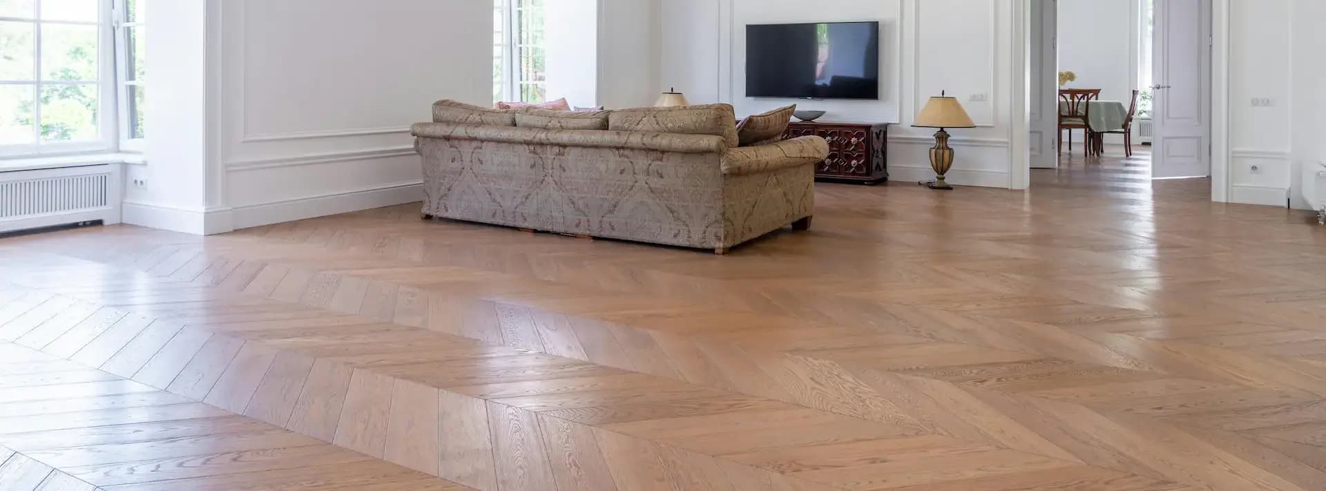 أرضيات وبلاط وسيراميك